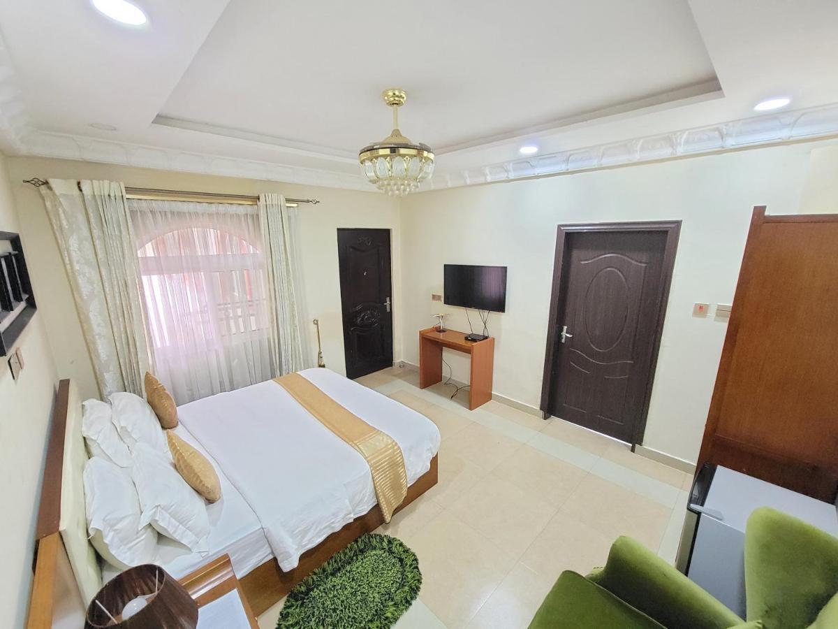Afri-Royal Hotel Accra Luaran gambar