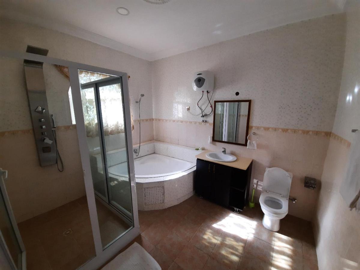 Afri-Royal Hotel Accra Luaran gambar