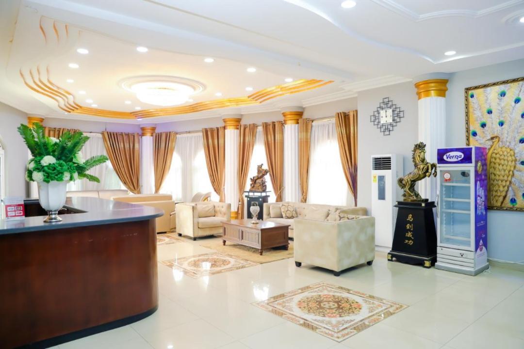 Afri-Royal Hotel Accra Luaran gambar