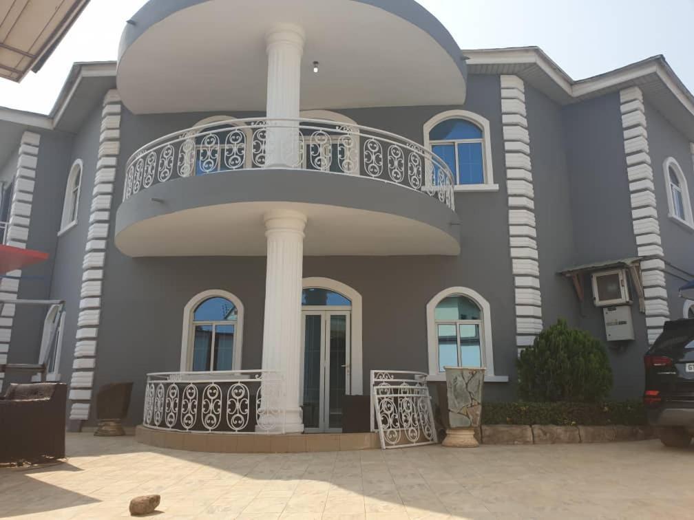 Afri-Royal Hotel Accra Bilik gambar